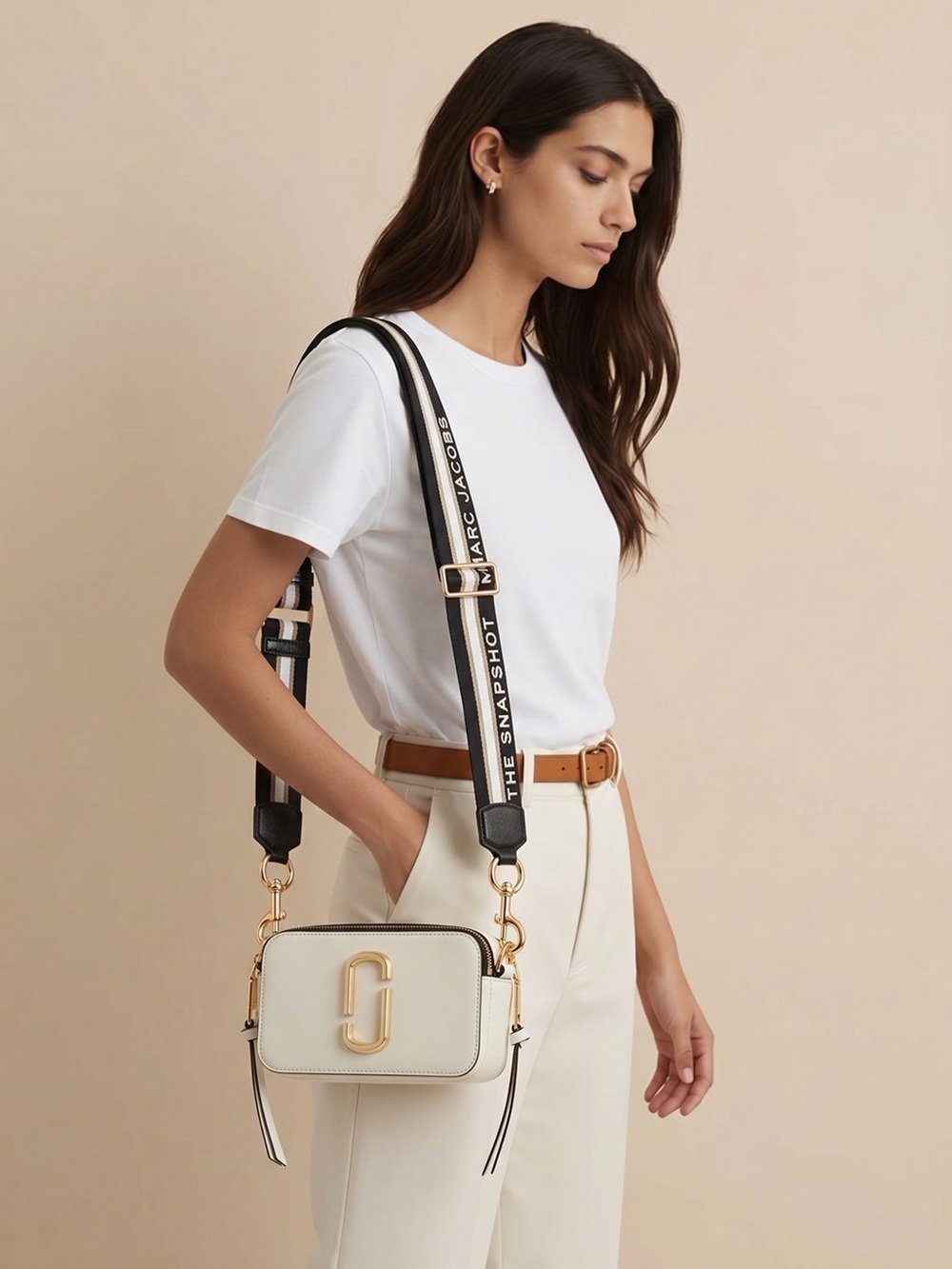 Marc Jacobs White Dust Bag with Black Logo and Tags